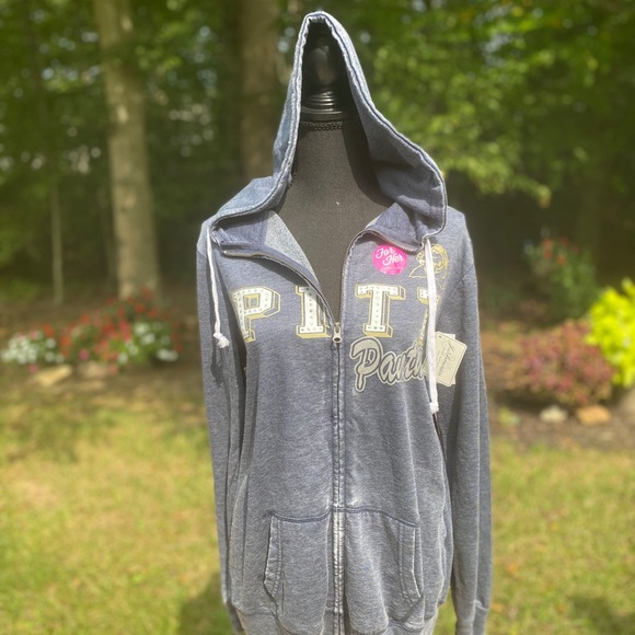 Hoodie - Picture 4 of 8